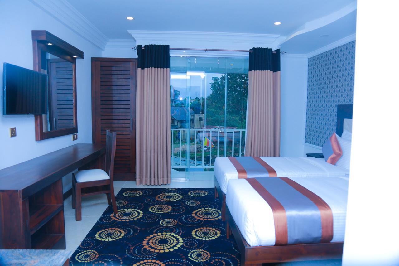 Galaxy Grand Hotel Nuwara Eliya Exterior foto