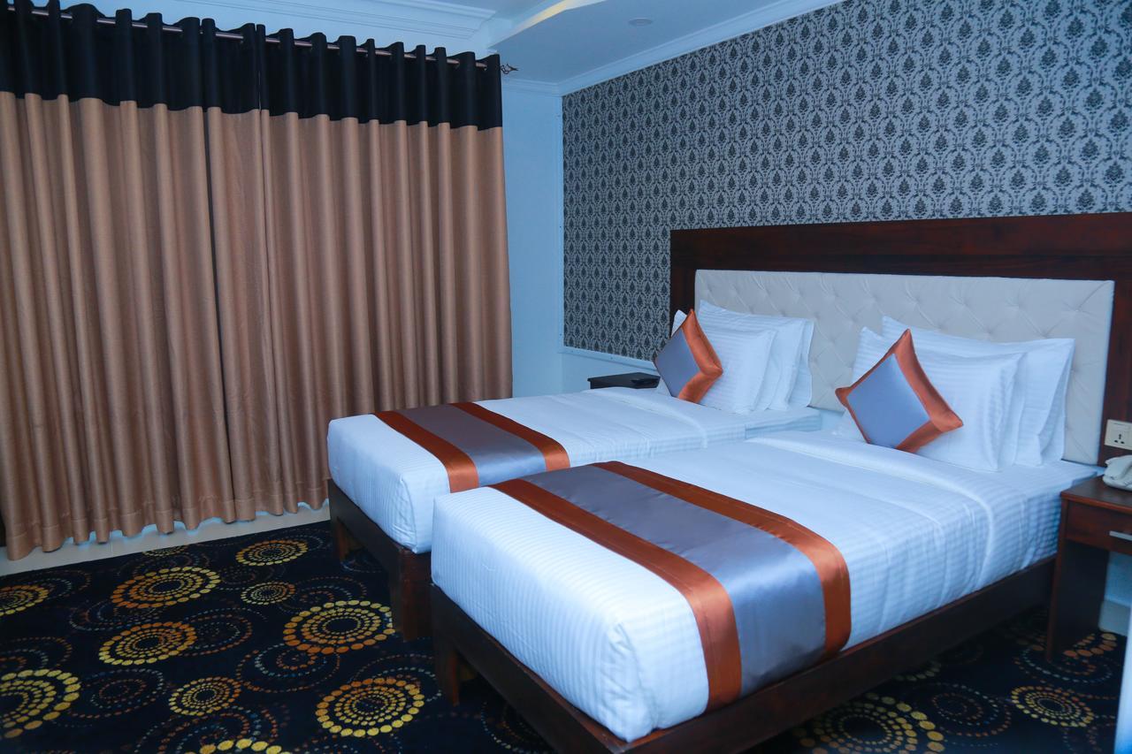 Galaxy Grand Hotel Nuwara Eliya Exterior foto
